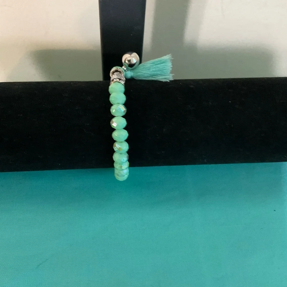 Chic Silver and Aqua Beaded Bracelet with Fringe Accent